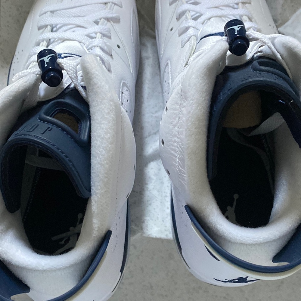 Jordan size 13 navy blue white